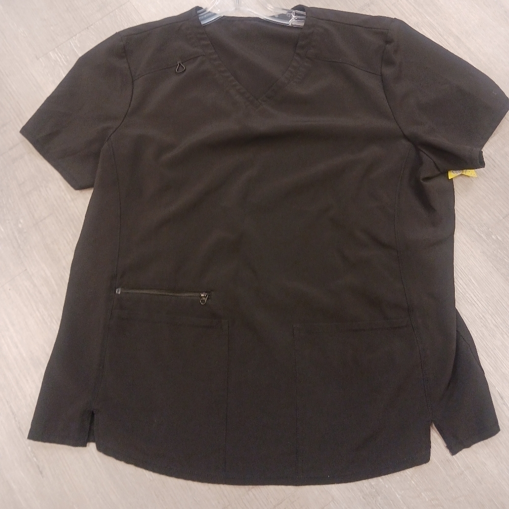MATERNITY Cherokee scrubs top